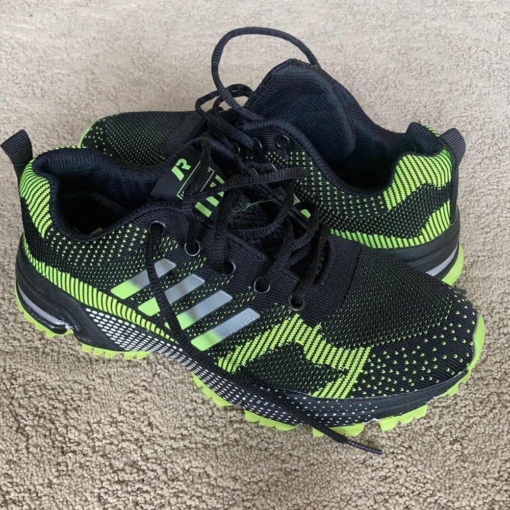 Keep Running green and black athletic comfortable shoes Size 9